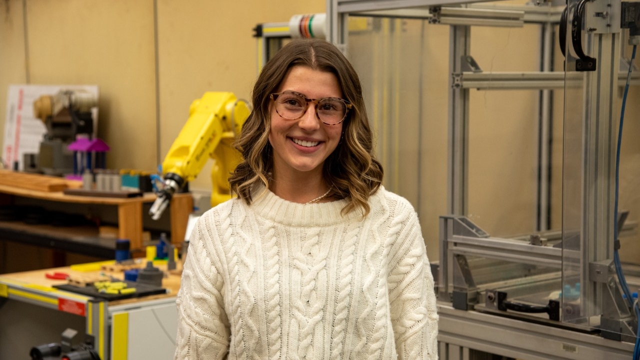 Adisyn Donk headshot